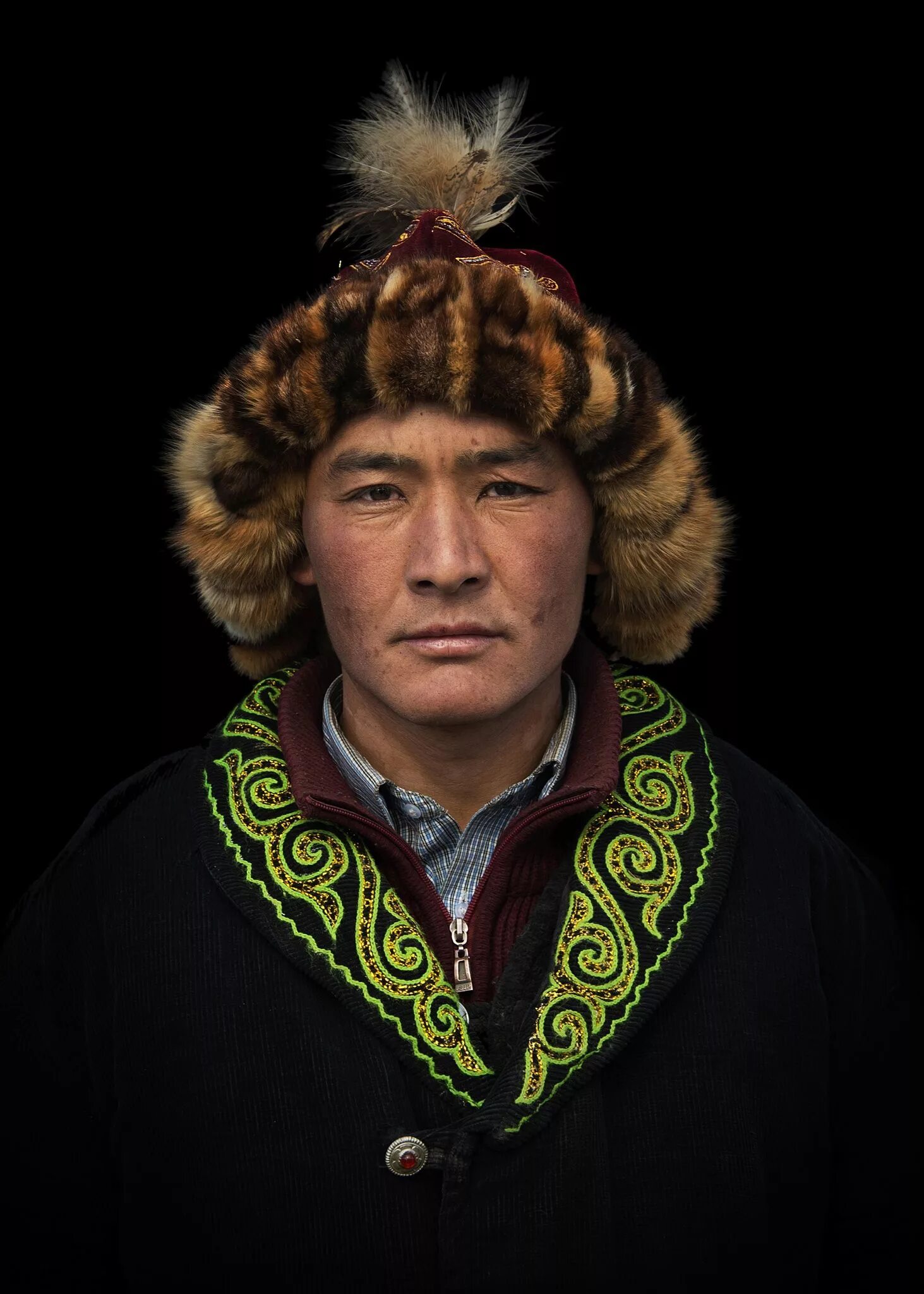 Казах портрет. Velind казах. Казахи народность. Монгольские мужчины. Kazakh people