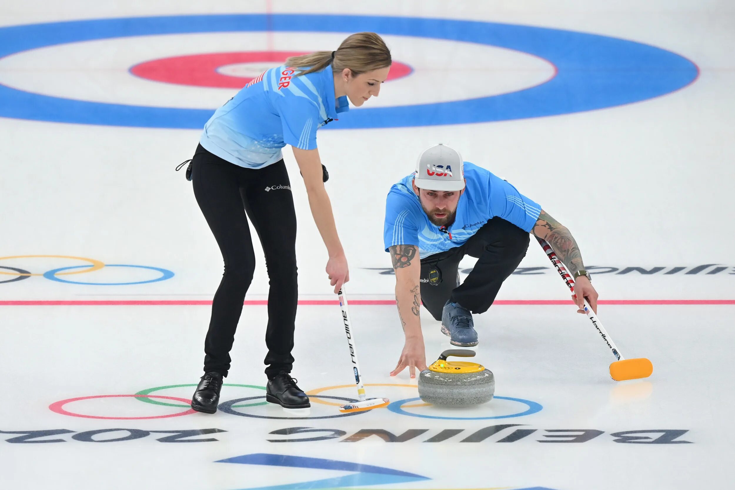 Керлинг сайт. Керлинг 2022. крис плэйс керлинг. керлинг в пекине. beijing 2022 curling.
