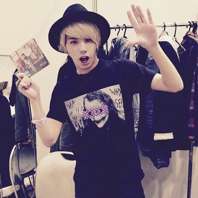 My first story hyde. Хироки мориучи. my first story хироки мориути. my first story солист. хироки из группы my first story.