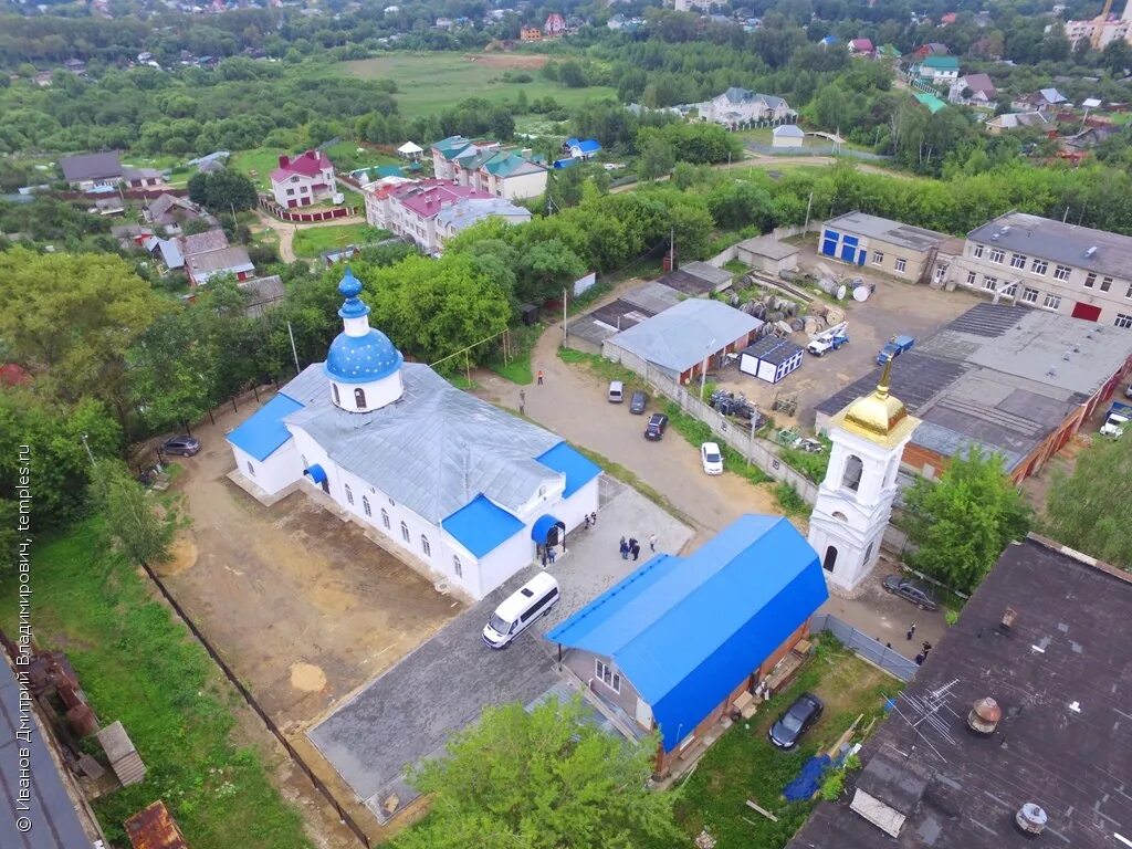 Погода в г александрове. Боголюбская Церковь в Александрове. Церковь Боголюбской иконы Божией матери (Александров). Храм в Александрове Владимирской области. Боголюбская Церковь Александров цветавев.