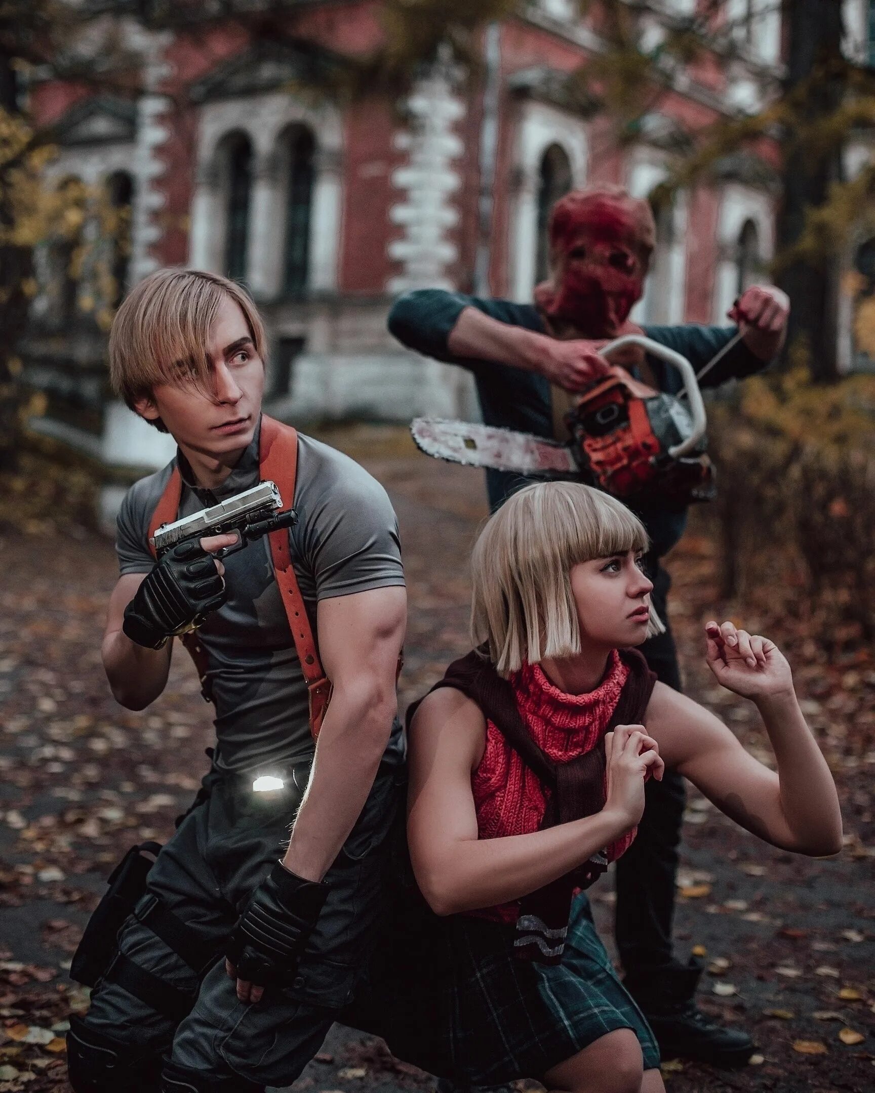 Resident evil parody. Резидент 3 ремейк. Косплей резидент эвил 8. Resident evil parody. Немезис и джилл резидент 3 ремейк.