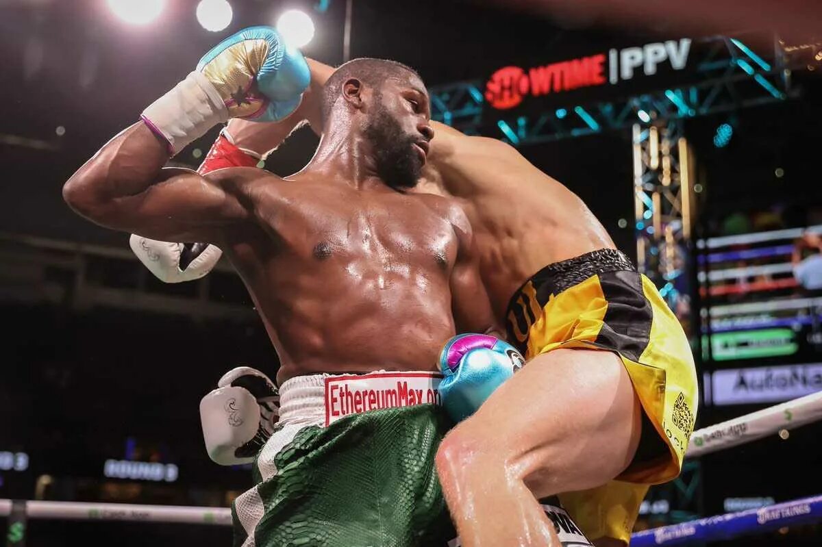 Logan paul floyd mayweather