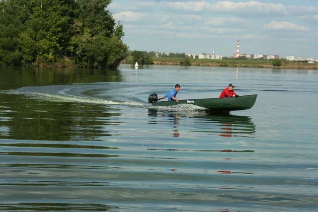 стеклопластиковая лодка ладога. лодки серпухов. чертово озеро карелия остров валаам. лодка ладога. бронирование лодок в карелии.