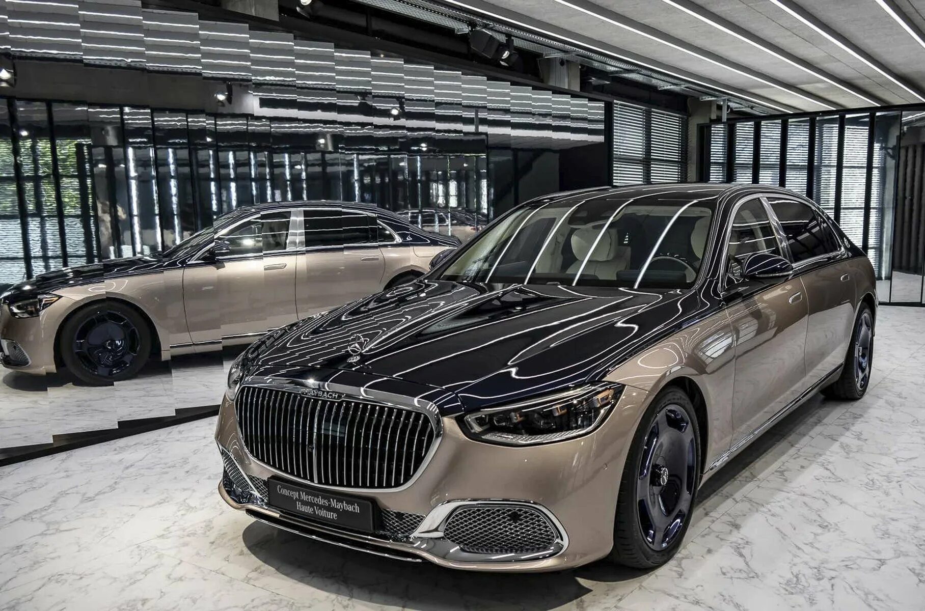 Дорогой мерс. Mercedes Benz Maybach 2022. Мерседес Майбах 2022. Новый Мерседес Майбах 2022. Мерседес Майбах 2023.