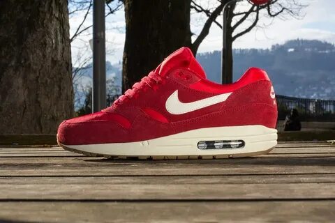 Air max red