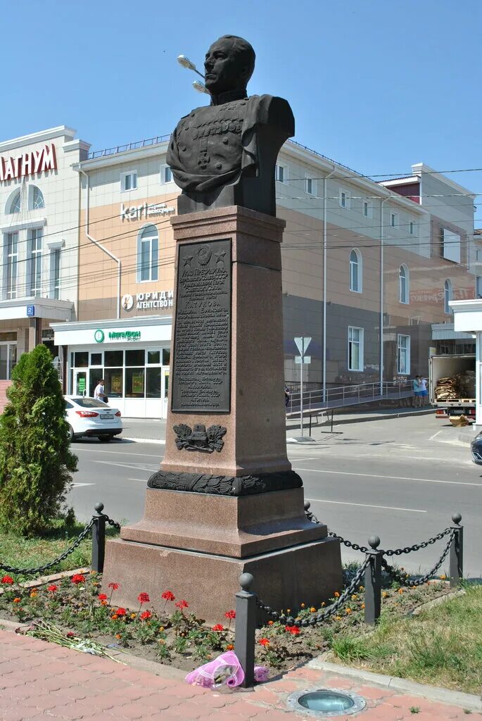 катуков озеры. маршал катуков бюст в озерах. памятник маршалу катукову озеры. памятник маршалу катукову озеры. памятник маршалу катукову озеры.