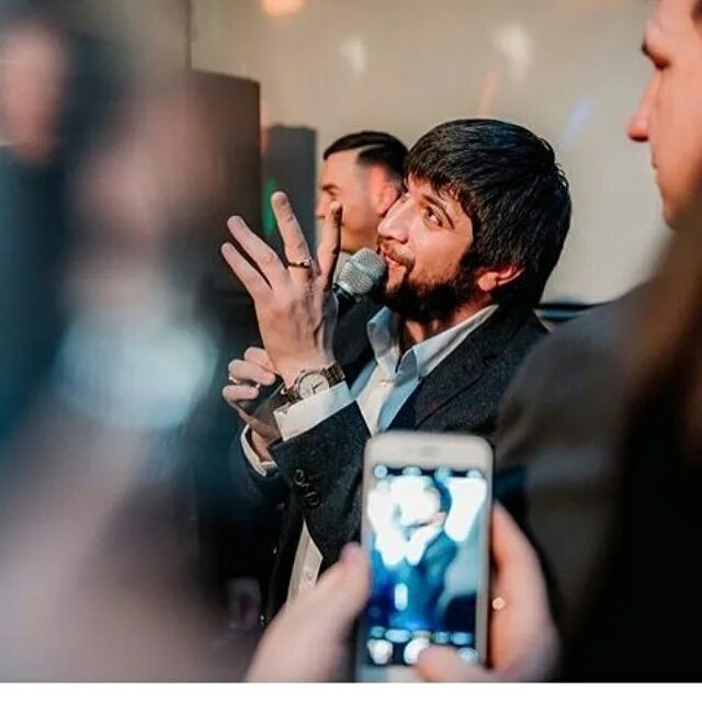 Эльбрус джанмирзоев чародейка фото. Эльбрус джанмирзоев 2022. Джанмирзоев 2020. Кавказцы эльбрус джанмирзоев. Эльбрус джанмирзоев 2021.