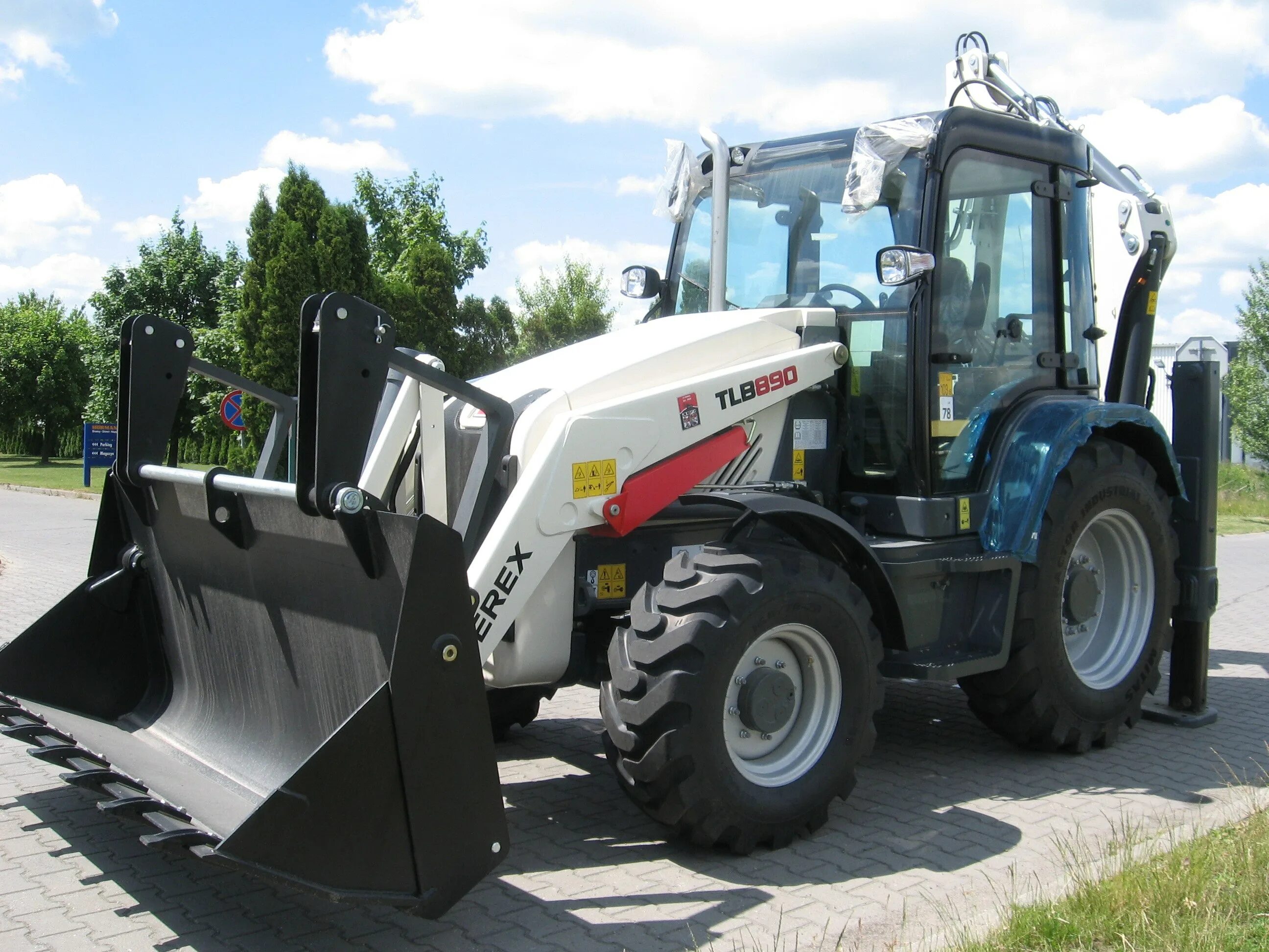 Экскаватор погрузчик Терекс 825. Экскаватор-погрузчик Terex 820. Экскаватор погрузчик Terex 890. Трактор Terex 825 TLB. Экскаватор погрузчик umg