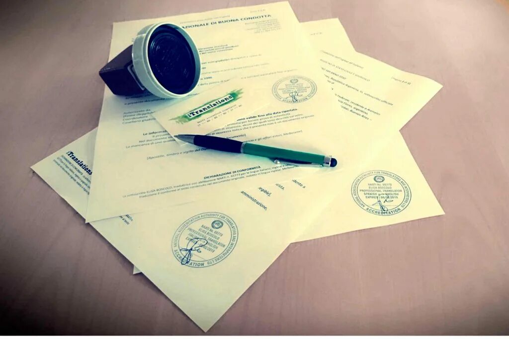 Documents translation. Печать юридические услуги. нотариус в англии. personal documents. translated documents notary stamp.