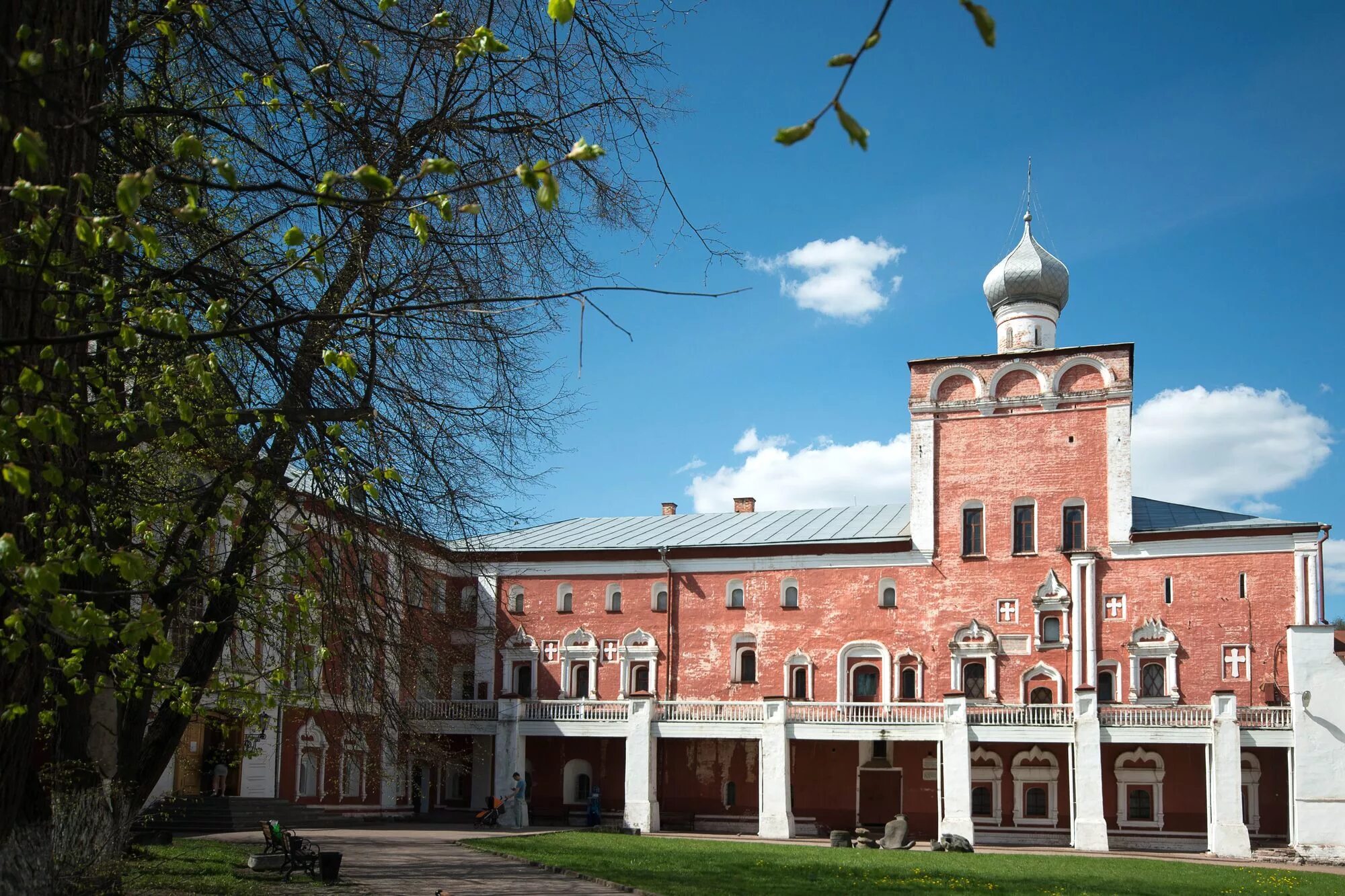 Краеведческий музей вологда официальный сайт. Вологда работа музеев. Краеведческий музей вологда 2. Вологодский музей кружева здание вологда. Отреставрированные здания.