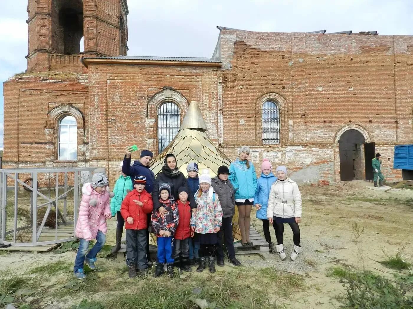 Село константиновка пензенская область пензенский район. Пензенский район село константиновка троицкий храм. Троицкая церковь пензенская область село константиновка. Константиновка пензенский район. Храм село константиновка пензенский район.