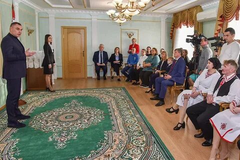 Главы 5 семей