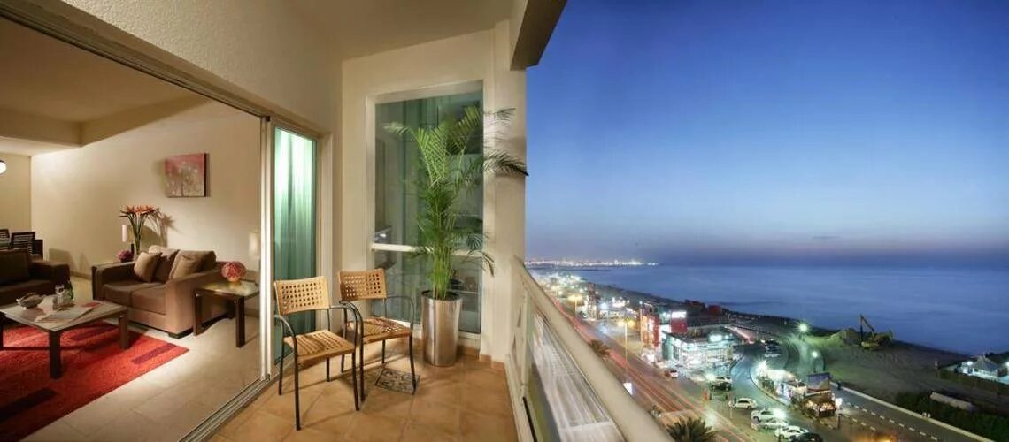 Ramada beach ajman аджман. Рамада бич аджман. отель ramada by wyndham beach аджман. ramada beach hotel 4* рамада бич. оаэ ramada beach hotel ajman 4* аджман  аджман.