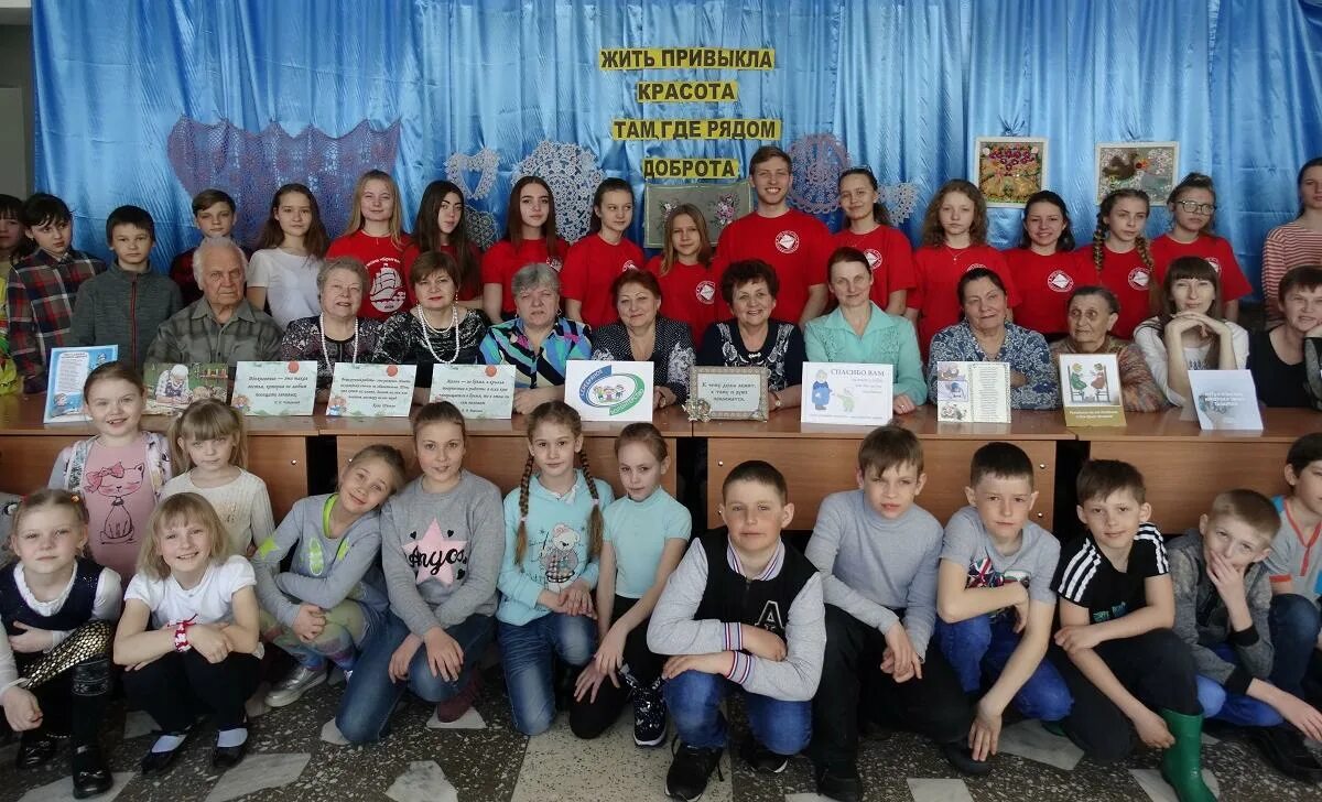 Школа 98 директор. Школа 98 Барнаул. Школа 98 Барнаул учителя. 98 Школа Власиха. Школа Власиха Барнаул.