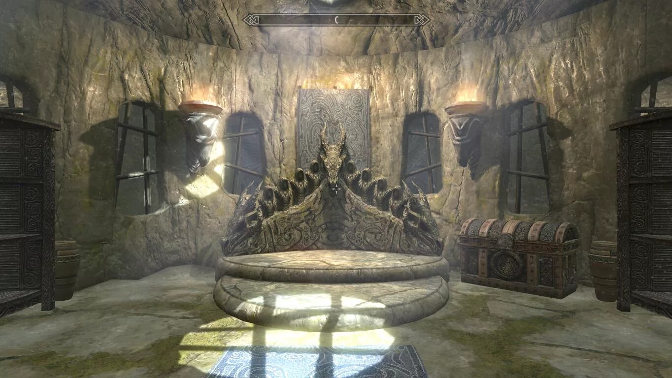 Мико скайрим в доме. Скайрим тайная комната. Мод cheat room skyrim. Таверна спящий великан ривервуд. Скайрим тайная комната.
