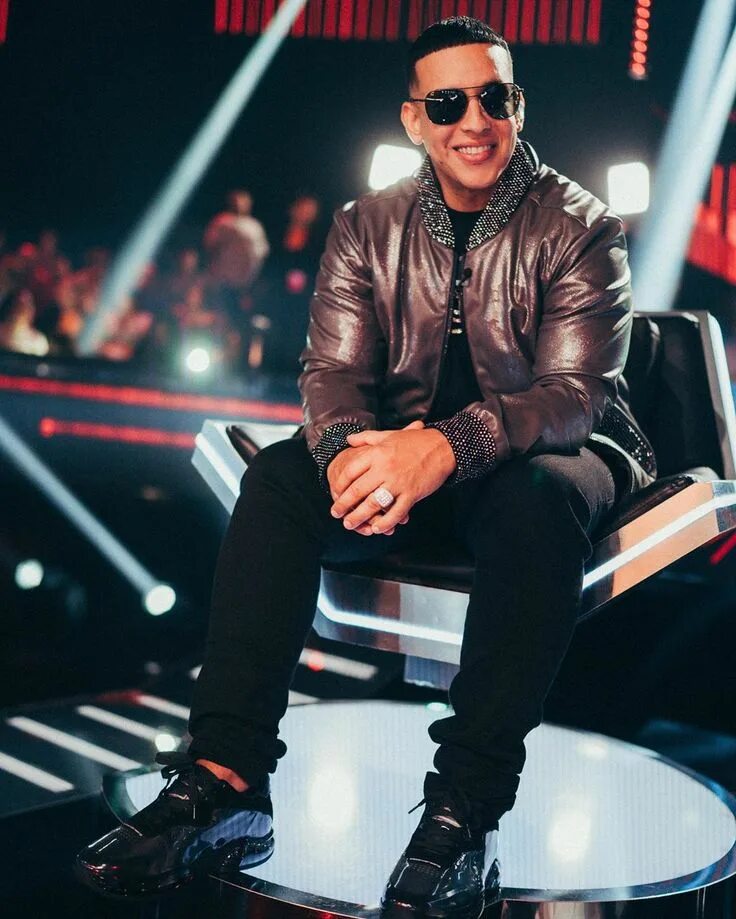 Тексты daddy yankee. Daddy Yankee 2022. Daddy Yankee в молодости. Daddy Yankee Инстаграмм. Daddy Yankee 2020.