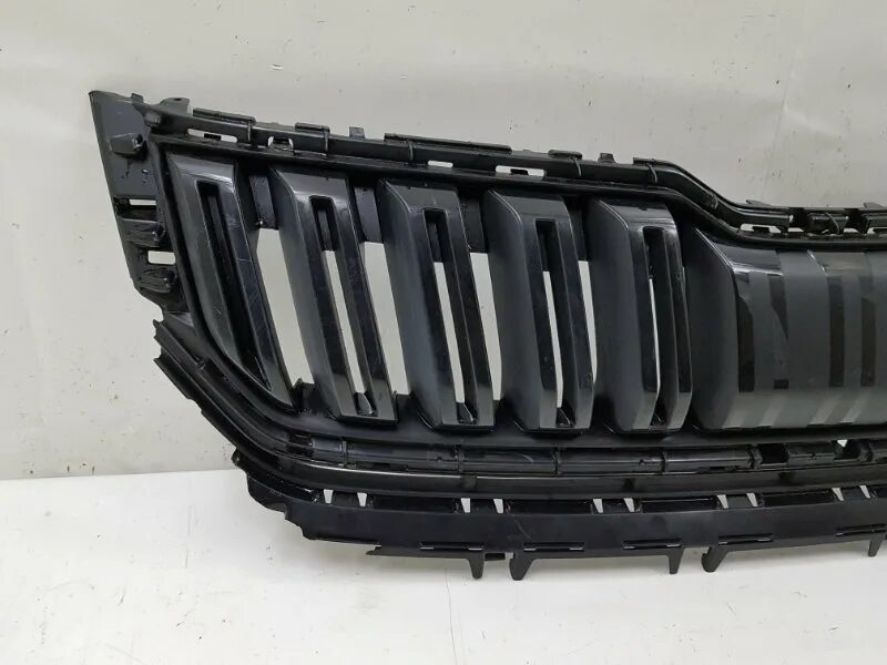 Решетка радиатора Skoda Kodiaq 565853653A9B9 купить Б/У id85798