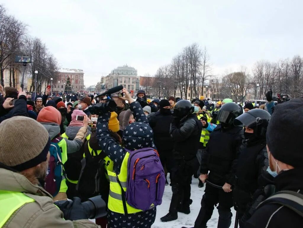 Митинги в петербурге сегодня. Митинг в СПБ. Митинг 31 января СПБ. Протесты в СПБ сейчас. Митинги в Питере сейчас.