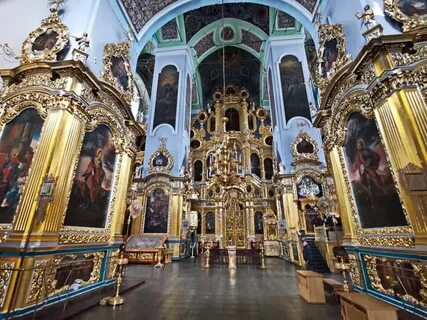Церкви подошла