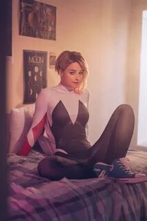 Результаты поиска по запросу "Gwen stacy cosplay" 