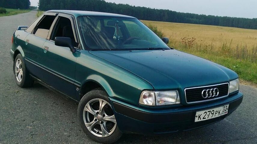 Audi 80 b4 1993. Ауди 80 в4. Audi 80 b4. Audi 80 b4 цвета. Купить ауди 80 в4