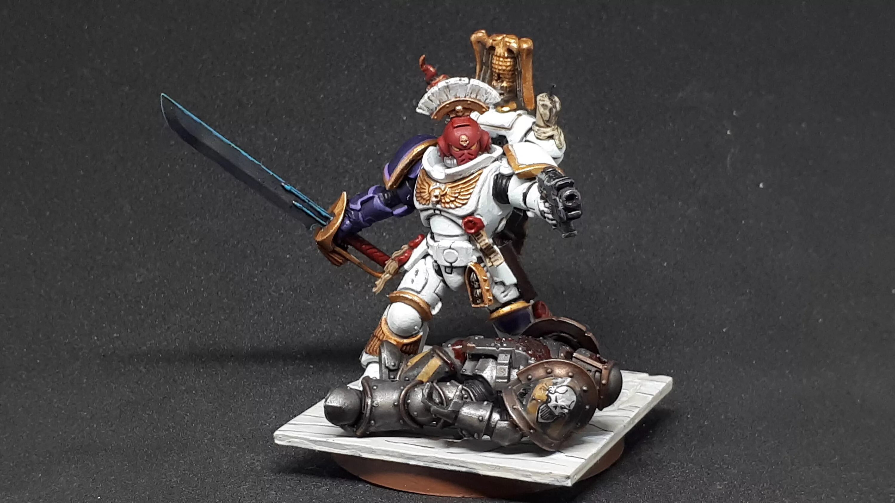 Консоль sons of the. Сыны Феникса Warhammer 40000. Вархаммер 40000 сыны Феникса. Сыны Феникса вархаммер. Сыны Феникса Примарис.