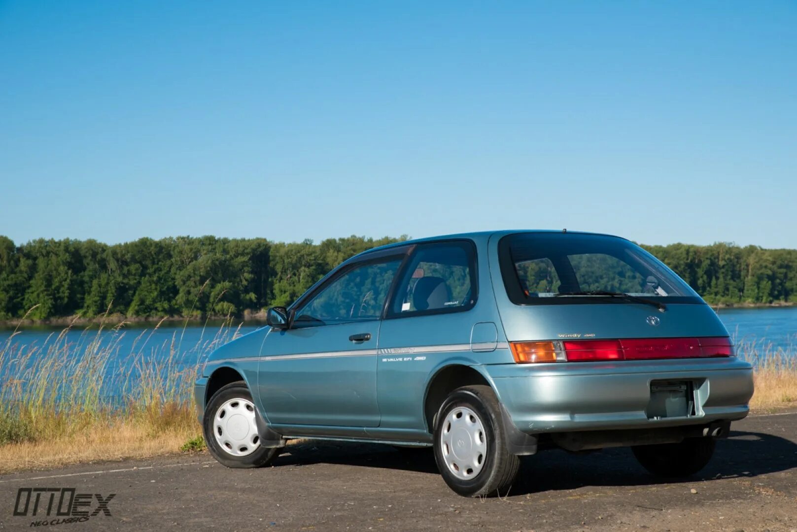 Королла 2 поколение. Тойота Королла 2. Тойота Королла 2 хэтчбек. Toyota Corolla II, 1992. Toyota Corolla Hatchback 1992.