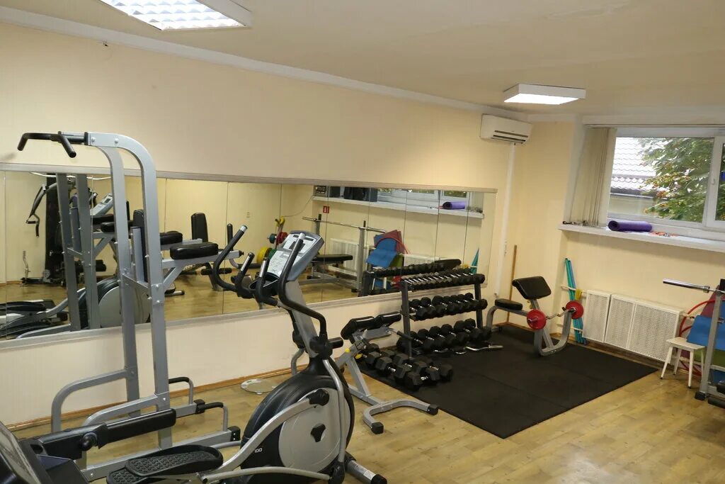 бассейн фок ливны. плавательный бассейн «лазурный» (шелехов). бассейн искра омск. лазурный бассейн кемерово хамам. лазурный бассейн кемерово.