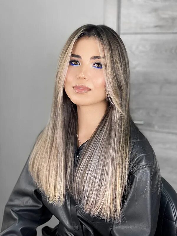 Колорист мелирование. Вероника кравченко колорист. Колористы сочи. Женя жулева колорист. Парикмахер колорист.