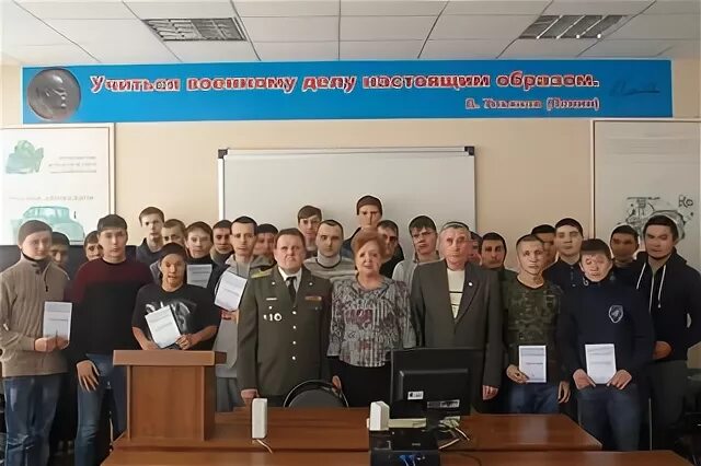 Военкомат ахтубинск. Мобилизация в астрахани. Ахтубинский военкомат. Военкомат ахтубинск. Ахтубинский военкомат.