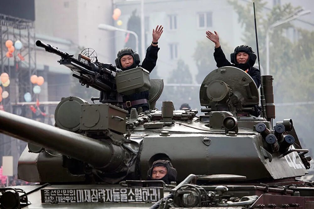 Сонгун КНДР. Северокорейский танк Сонгун-915. Северокорейский танк Pokpung-ho. Основной боевой танк Северной Кореи.