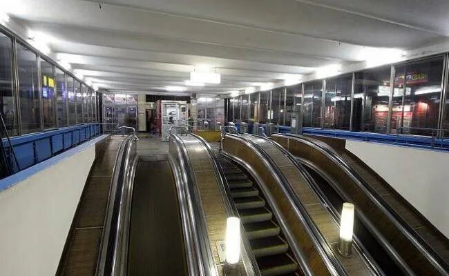 Метро станции площадь гагарина. Станция ленинский проспект. станция метро ленинский проспект москва. московский метрополитен станция ленинский проспект-. вестибюль станции ленинский проспект.
