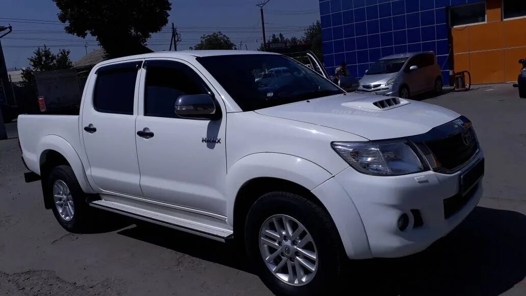 Toyota hilux 7 поколение. Тойота хайлюкс 7 поколения. Тойота хайлюкс 7 поколения 2 рестайлинг. Toyota hilux 7. 7 mt стандарт 2022.