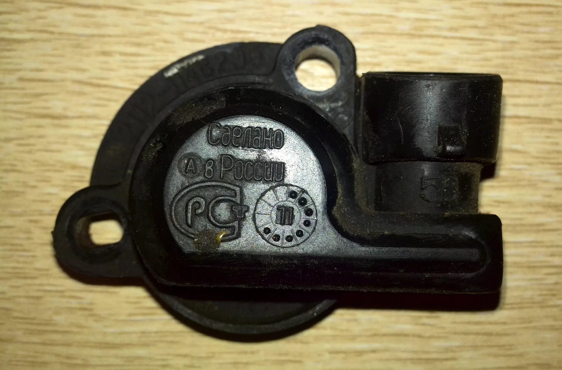 Инжектор датчик дроссельной заслонки. Датчик заслонки 2112. Датчик заслонки 2114. Датчики заслонки 2170. Датчик дроссельной заслонки 406 zommer.