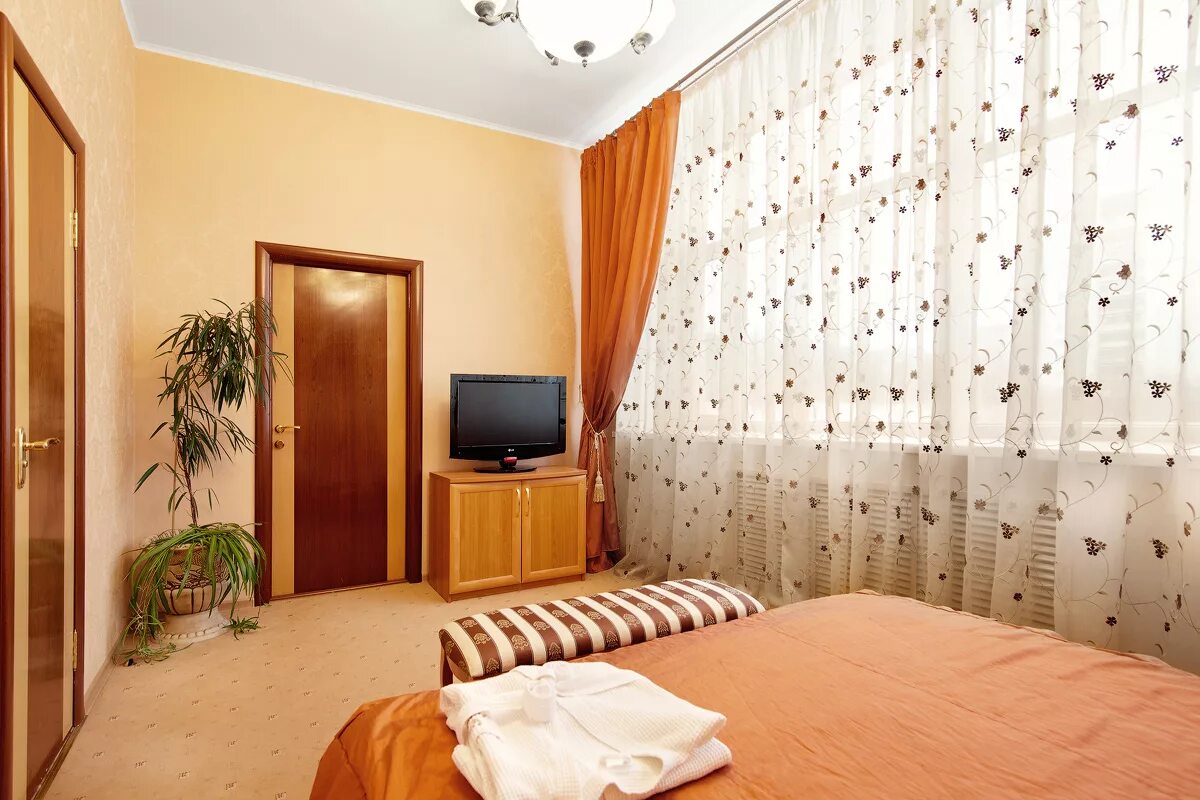 гостиница "art-hotel". гостиница владимирская белгород. отель амакс конгресс-отель белгород. гостиница аустерия белгород. снять номер в белгороде.