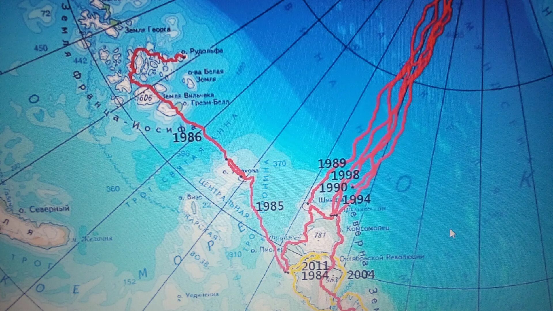 Северный морской путь санкт петербург. Полярный маршрут. Маршрут от мурманска до северного полюса. Маршрут какого путешественника изображен на карте. Полярный маршрут.