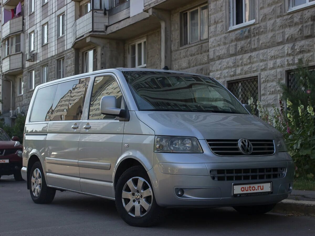 Фольксваген 2004 купить. Multivan t5 2004. Фольксваген Мультивен 2004. Volkswagen Multivan 2004 год. VW Мультивен 2004.