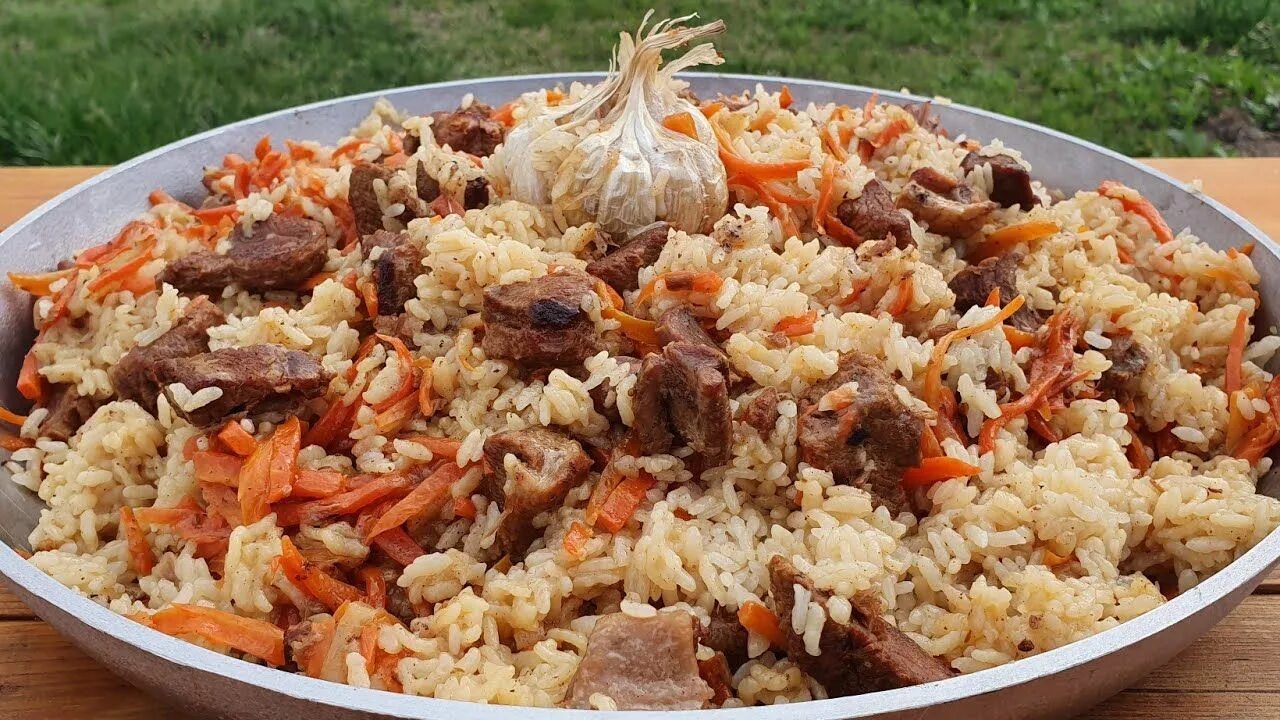 Plov узбекский. Булгурский плов. Плов девзира Ош. Узбекский плов Ситора. Маҳобҳорат ўзбек