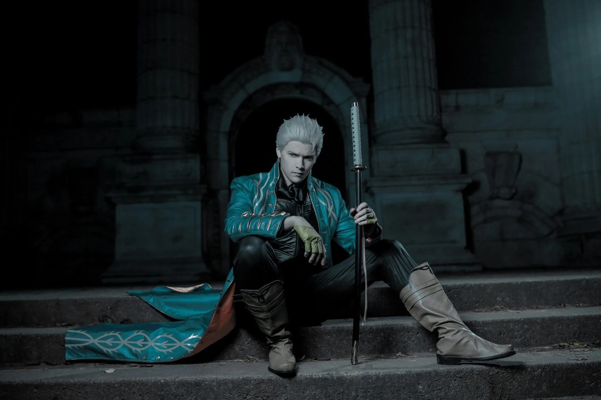 Вергилий dmc. Look he cry. Вергилий дмс 5. Спенсер рид и джей джей 15 сезон. Vergil (devil may cry).