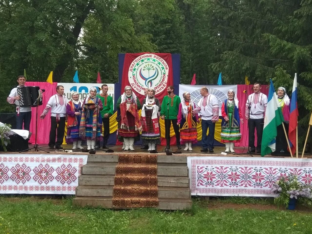 Татышлинский р н. Верхние татышлы дворец культуры. татышлы район. татышлинский район с.верхние татышлы. герб татышлинского района.
