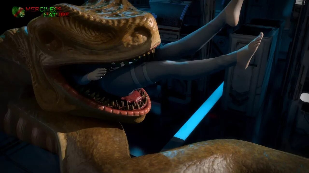 Червяк. Ламия ёрмунганд. Еда из насекомых в китае. Девушка модель съела червя. Девушка модель съела червя.