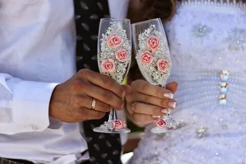 Обыграли подарок на свадьбу