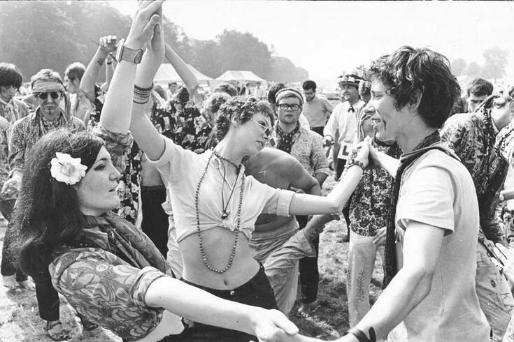 Woodstock 1969. Лето 1969 события. Последнее лето 1969. Барбара херши в 1972. Лето 1969.