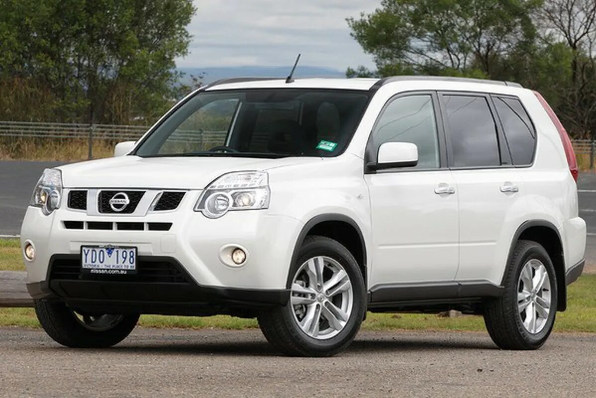 Nissan x-Trail 2013. Ниссан икстрейл 2012. Nissan x-Trail 2012 ,2008. Nissan x-Trail 2012 белый.