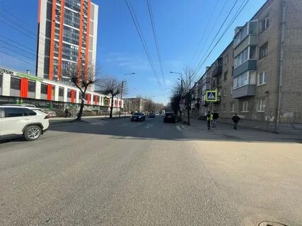 Около 27