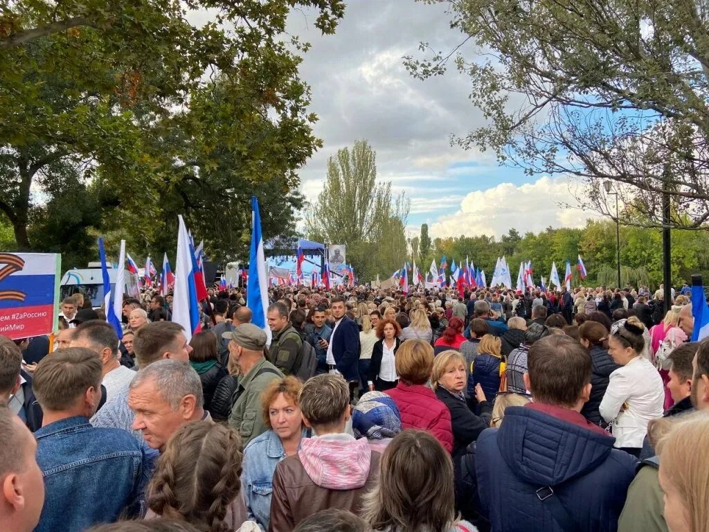 Симферополь митинг 30 сентября. Митинг в Симферополе сейчас. Митинг Симферополь 2023. Митинг в симферополе