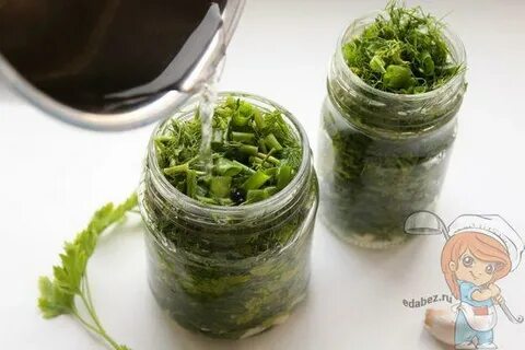 Маринованный базилик с чесноком