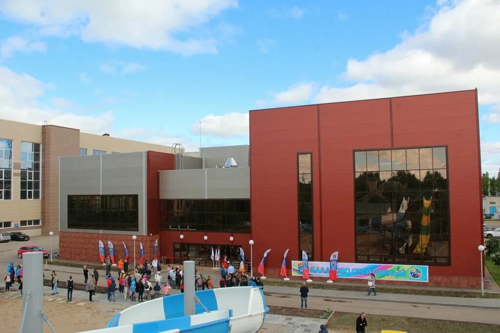 Дворец спорта красноармейск московская область. Спортивный комплекс корпус. Красноармейск бассейн corpus. Спорткомплекс красноармейск московская область corpus. Спорткомплекс корпус в красноармейске.