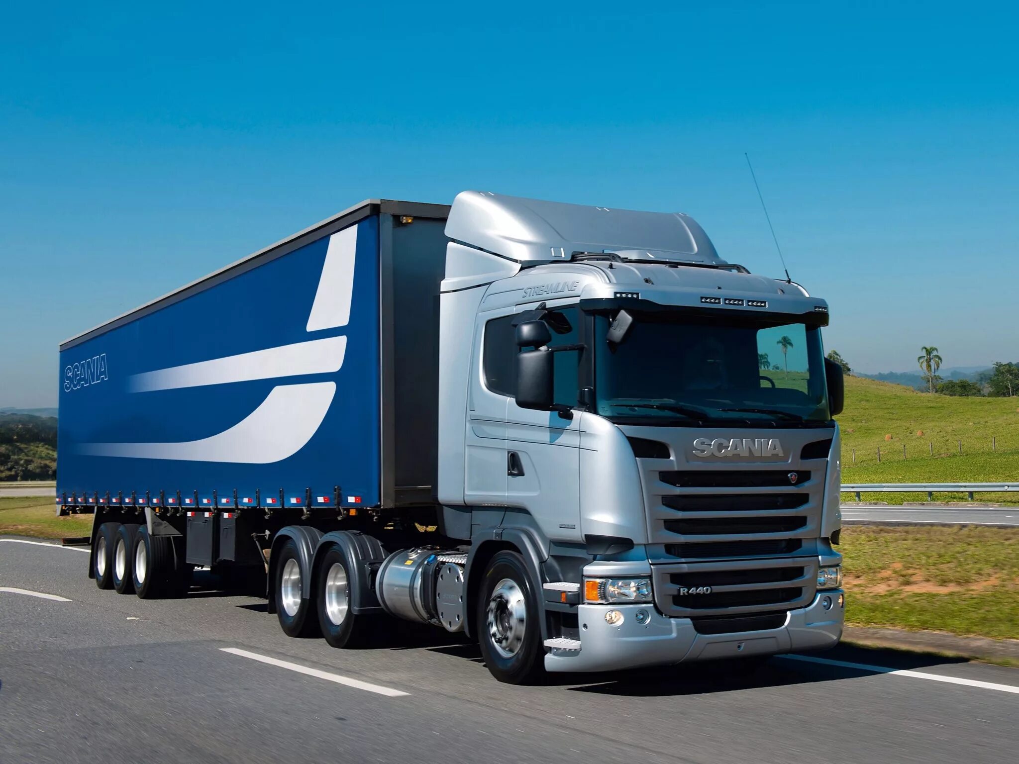 Скания фото. Scania r440. Scania r440 6x4. Scania r440 Streamline. Скания r440 2014.