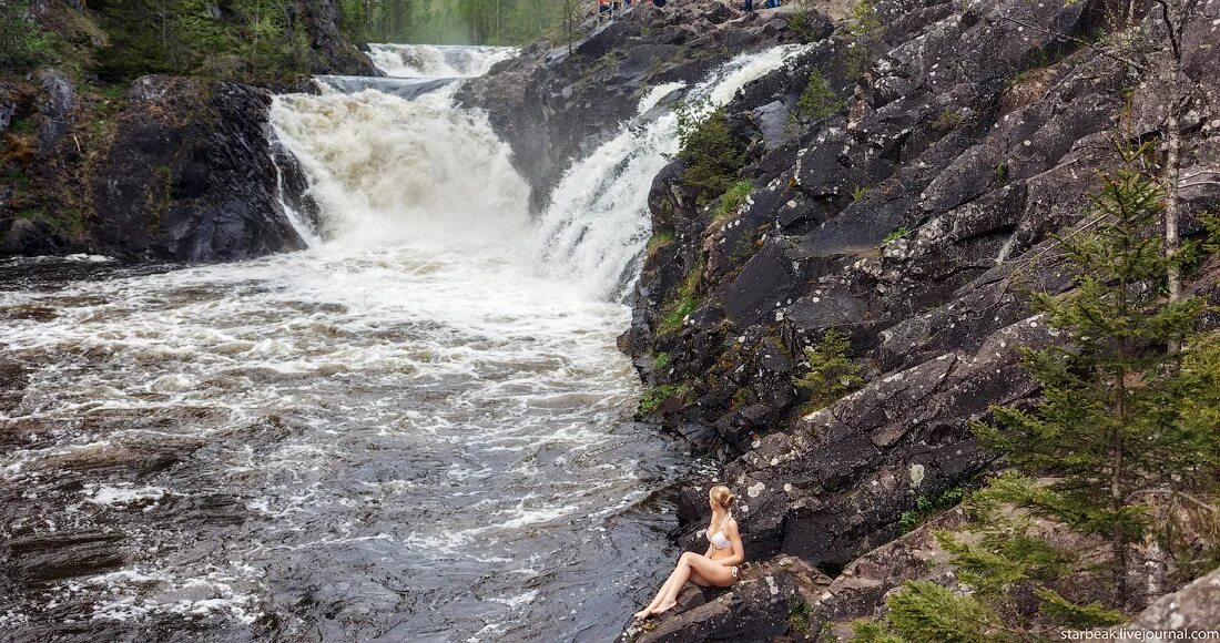 Водопад в карелии название. Водопад Кивач. Водопад Кивач в Карелии. Кивач лето. Тропа к водопаду Кивач.